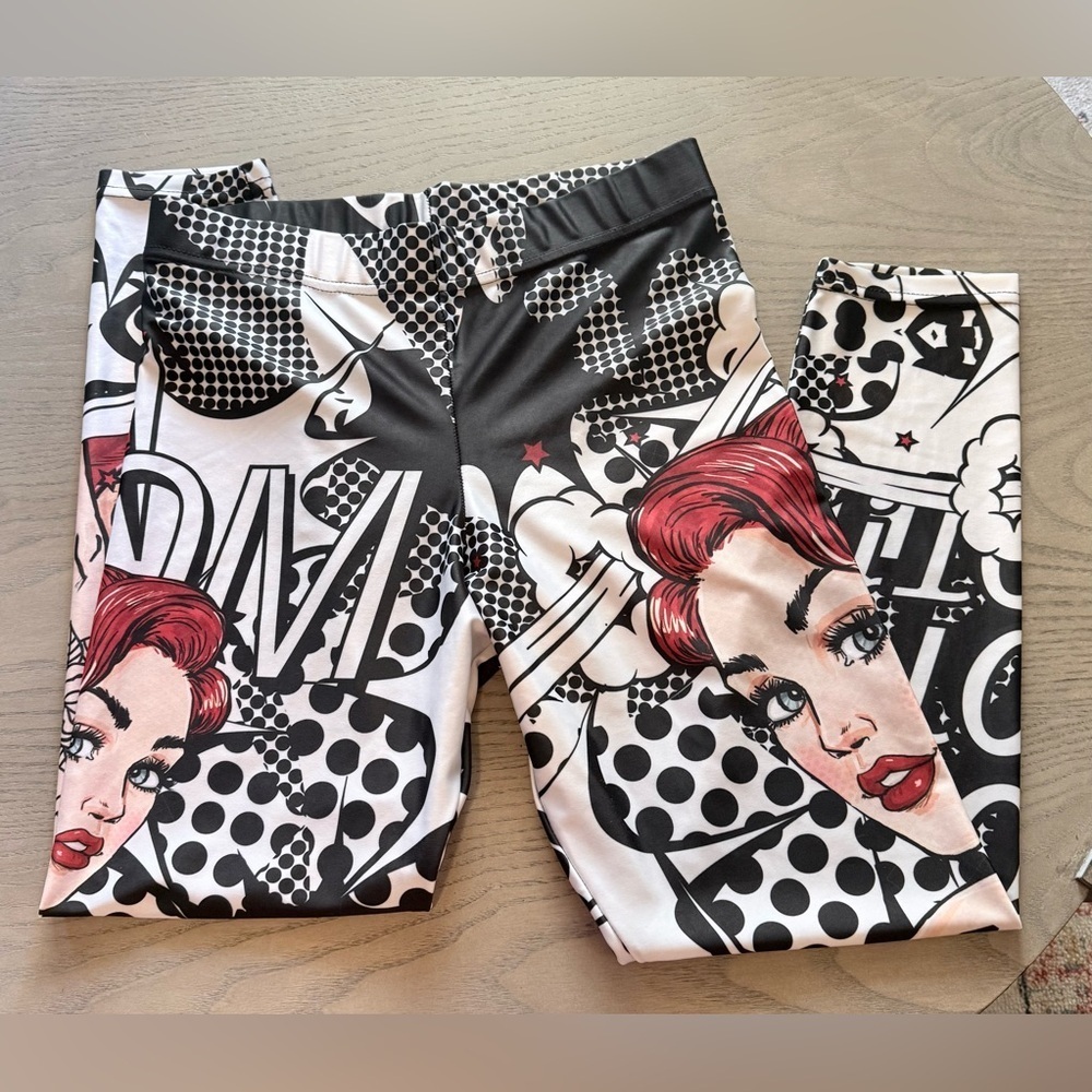 Graphic Art Leggings Bundle – Size Large (2-Pack) - Picture 3 of 6